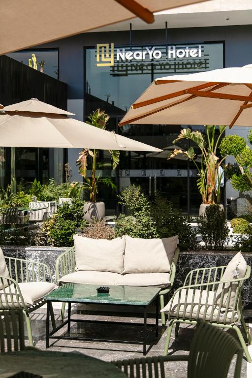 NearYo Hotels