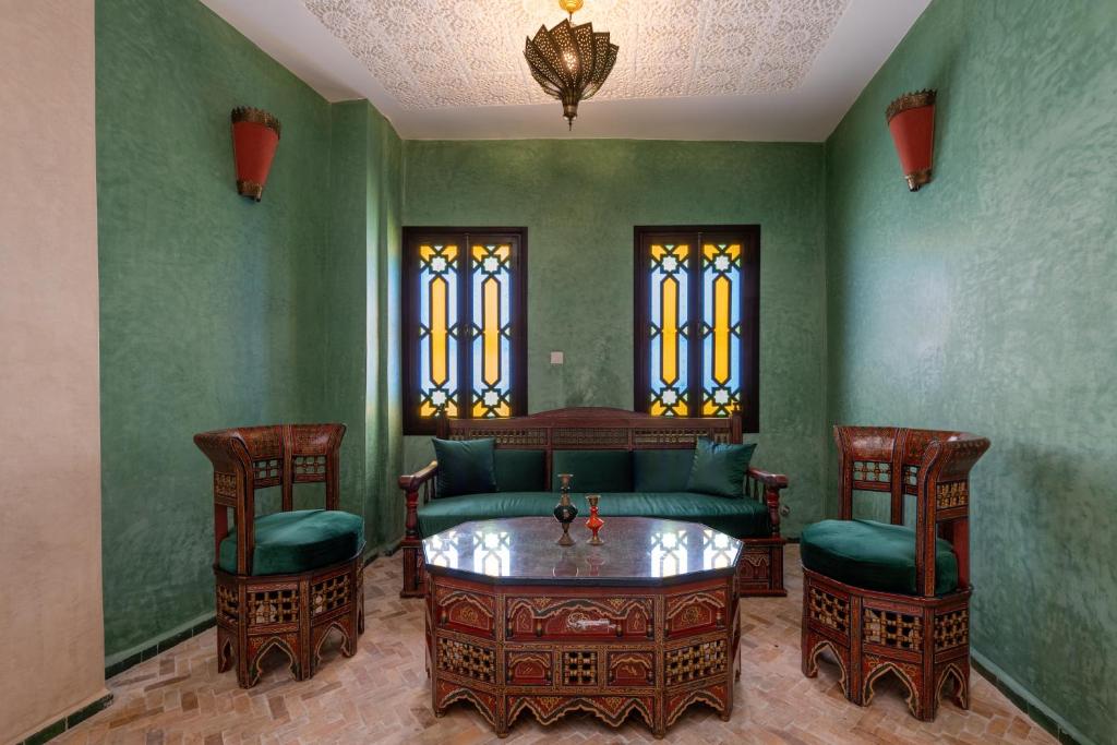 Riad SULTANA